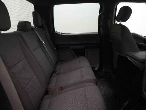 Used 2019 Ford F150 XLT w/ Equipment Group 302A Luxury AWD/4WD image 14