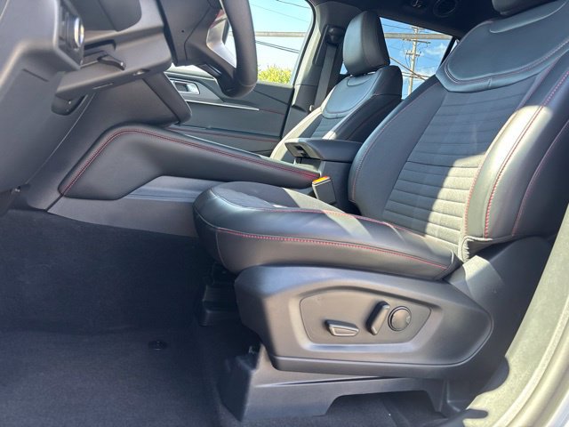 New 2026 Ford Explorer ST-Line AWD/4WD image 12