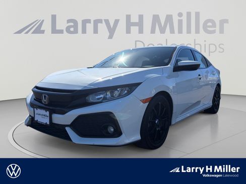 Used 2017 Honda Civic EX image 1