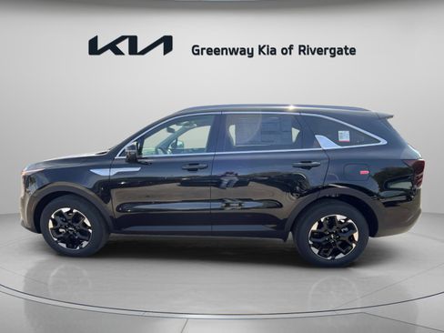 New 2026 Kia Sorento S FWD image 4