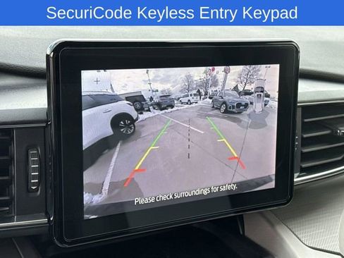 Used 2023 Ford Explorer XLT w/ Equipment Group 202A image 21