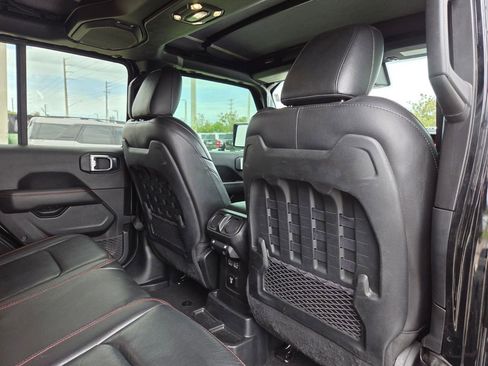 Used 2021 Jeep Wrangler Unlimited Rubicon AWD/4WD image 16