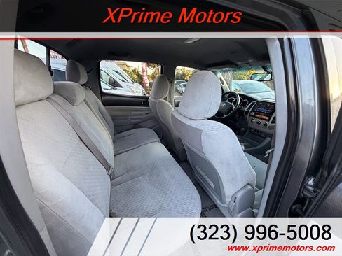 Used 2011 Toyota Tacoma PreRunner w/ SR5 Pkg #2 image 28