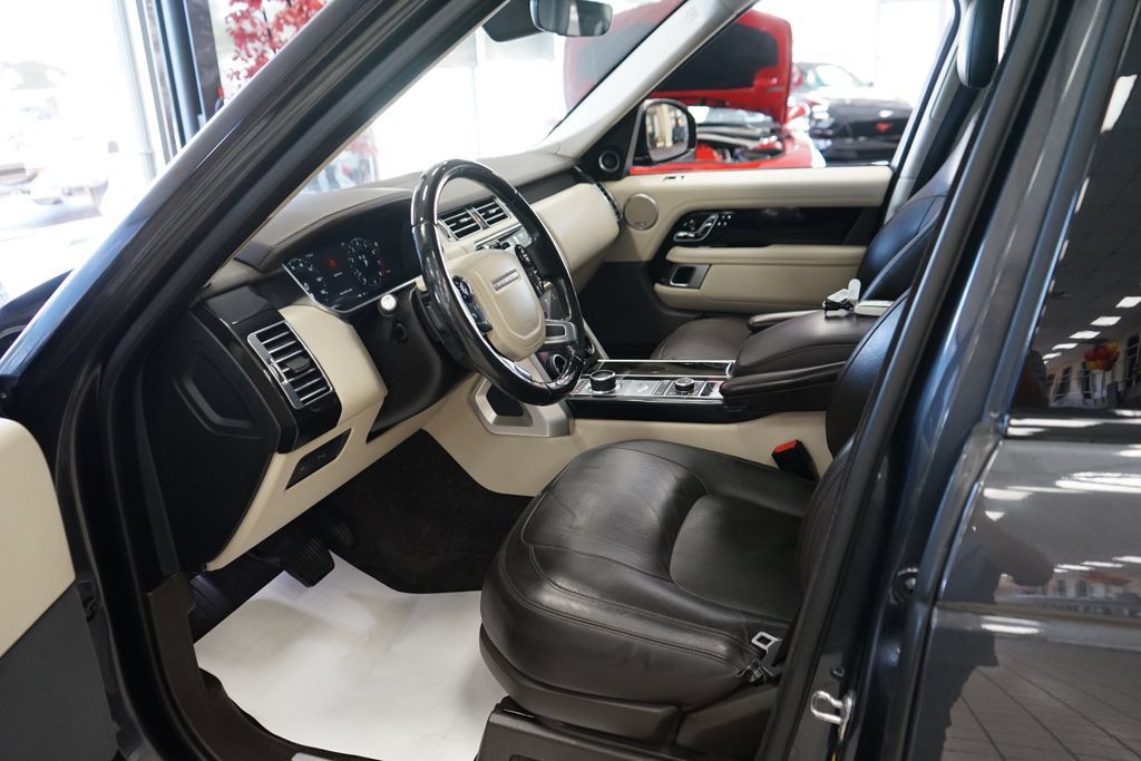 Used 2019 Land Rover Range Rover HSE AWD/4WD image 29