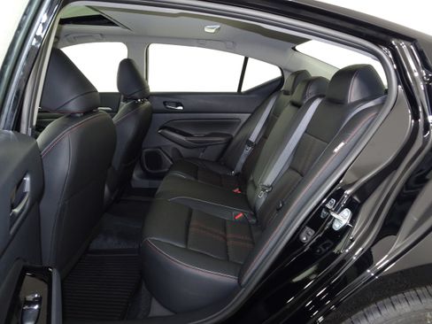 New 2025 Nissan Altima 2.5 SR w/ SR Premium Package image 7