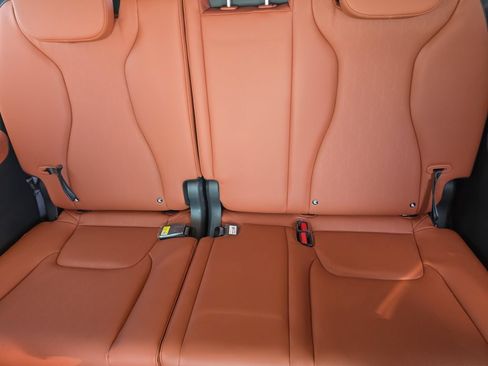 New 2027 Kia Carnival SX w/ Dark Edition Package FWD image 18