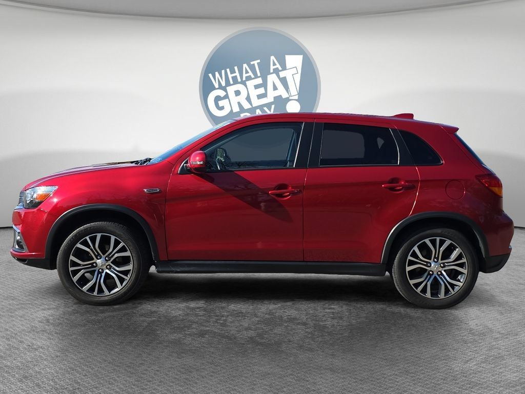 Used 2018 Mitsubishi Outlander Sport SE AWD/4WD image 7