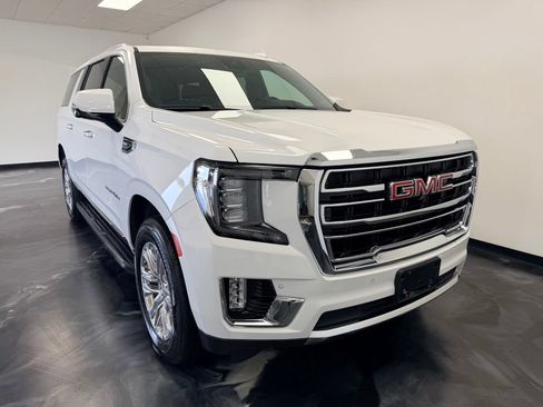 Used 2024 GMC Yukon XL SLT w/ SLT Luxury Package AWD/4WD image 26