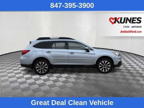 Used 2017 Subaru Outback 2.5i Limited image 2