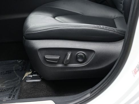 Used 2025 Toyota Grand Highlander Platinum image 11