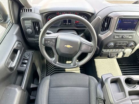 Used 2023 Chevrolet Silverado 1500 Custom image 20