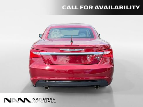 Used 2013 Chrysler 200 S FWD image 4