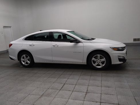 Used 2024 Chevrolet Malibu LS FWD image 11