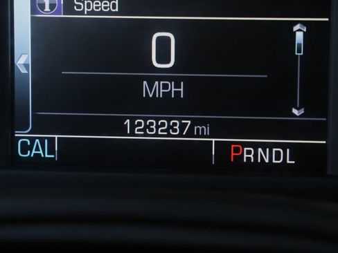 Used 2020 Chevrolet Tahoe LS w/ Enhanced Driver Alert Package RWD image 11