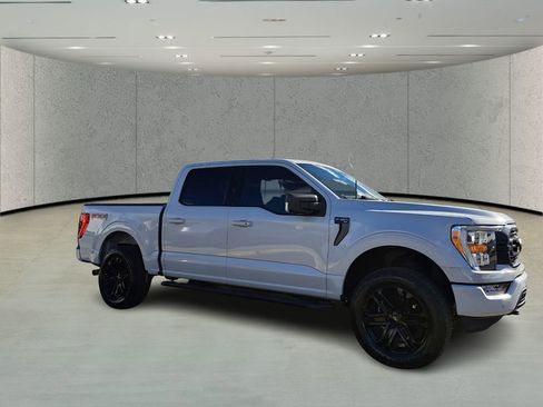 Used 2021 Ford F150 XLT w/ Equipment Group 302A High image 3