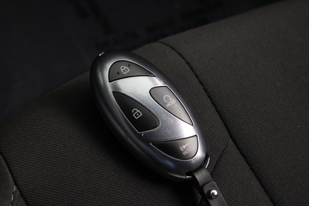 Certified 2026 Hyundai Elantra Sport FWD image 30