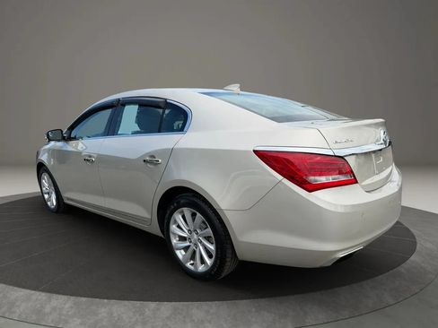 Used 2016 Buick LaCrosse Leather FWD image 7