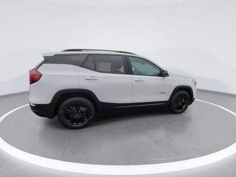 Used 2022 GMC Terrain AT4 w/ Tech Package image 8