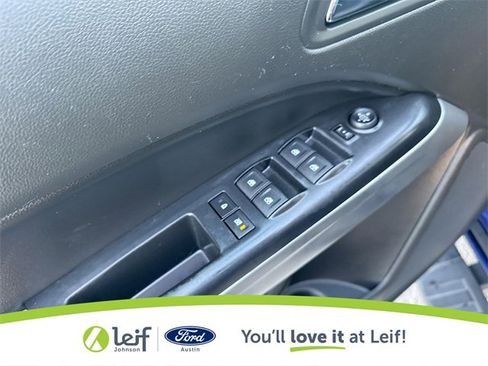 Used 2015 Chevrolet Colorado LT w/ Luxury Package image 19