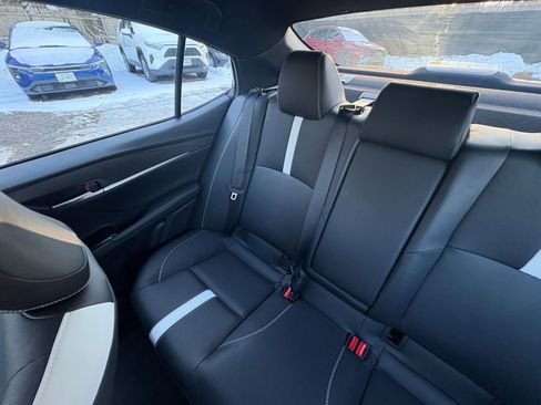 Used 2025 Toyota Camry SE image 36