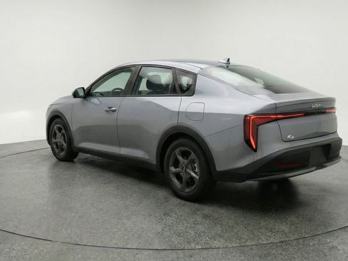 Used 2025 Kia K4 FWD image 6