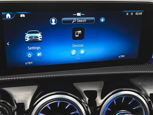 Used 2025 Mercedes-Benz CLA 250 4MATIC image 20