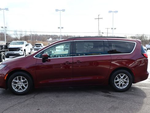 Used 2021 Chrysler Voyager LX w/ Cold Weather Group image 25