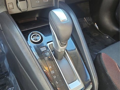 Used 2025 Nissan Versa SR w/ Trunk Package image 25