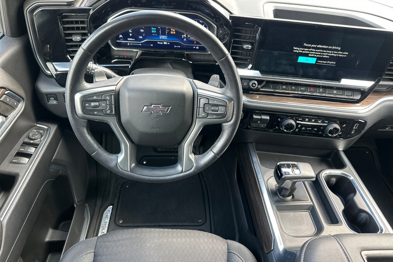 Used 2022 Chevrolet Silverado 1500 RST w/ Protection Package AWD/4WD image 16