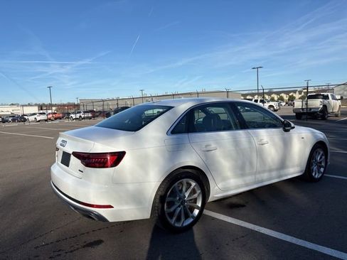 Used 2019 Audi A4 2.0T Premium w/ Convenience Package image 4