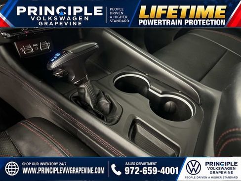 Used 2024 Dodge Durango GT RWD image 22