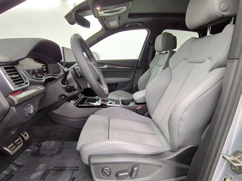 Used 2025 Audi SQ5 Premium Plus AWD/4WD image 17