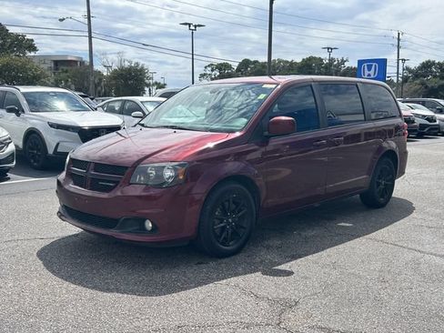 Used 2019 Dodge Grand Caravan GT w/ Safety Sphere Group FWD image 9
