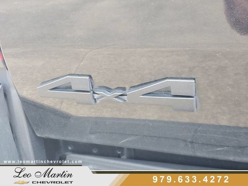 Used 2024 Toyota Tacoma TRD Off-Road AWD/4WD image 5