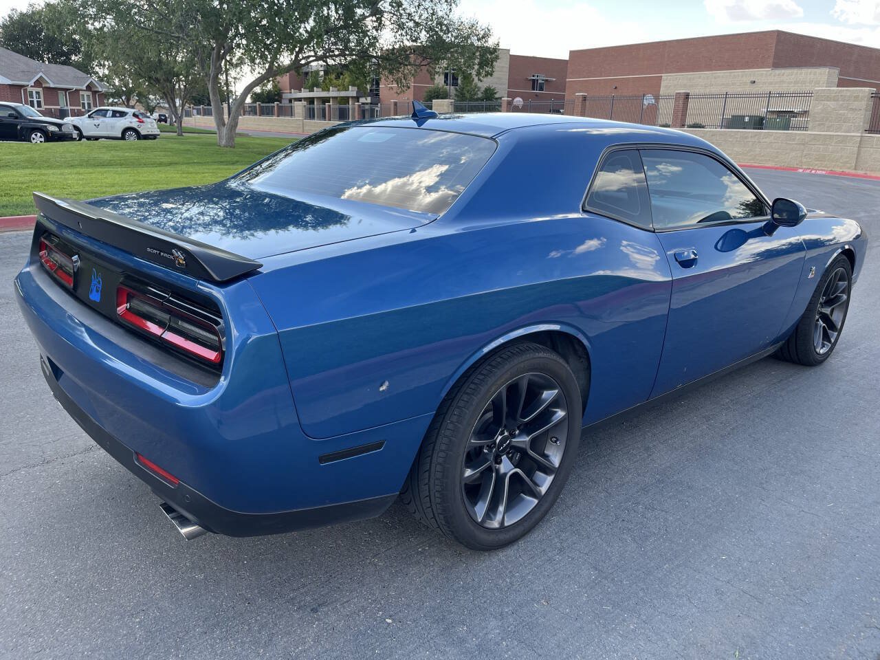 Used 2021 Dodge Challenger R/T Scat Pack w/ Driver Convenience Group RWD image 4