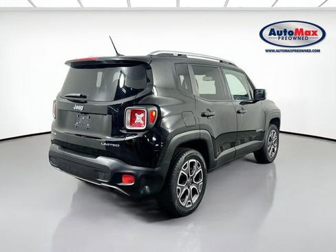 Used 2017 Jeep Renegade Limited image 2