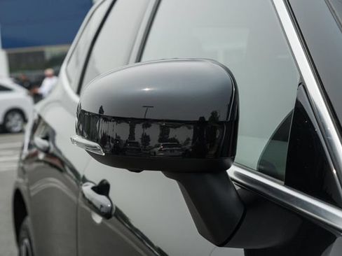 Certified 2023 Volvo XC60 B5 Plus w/ Climate Package AWD/4WD image 16