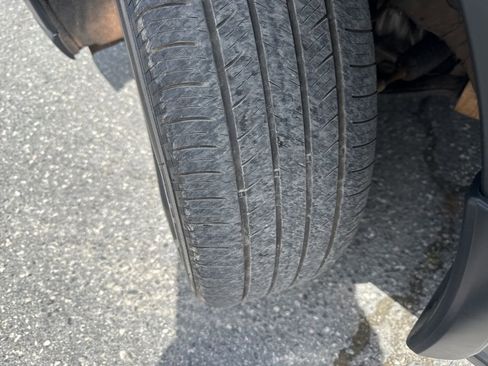 Used 2025 Honda HR-V LX image 27