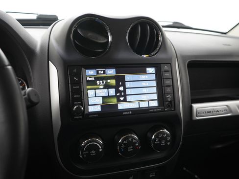 Used 2016 Jeep Compass High Altitude AWD/4WD image 27