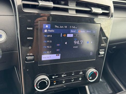 Used 2022 Hyundai Tucson SEL AWD/4WD image 18