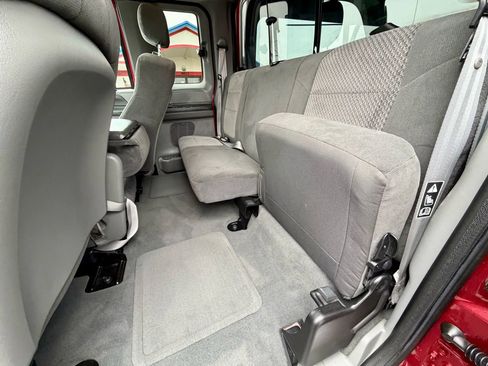 Used 2003 Ford F250 XLT image 16