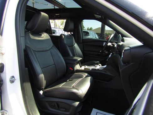 Used 2021 Ford Explorer ST w/ ST Street Pack AWD/4WD image 25