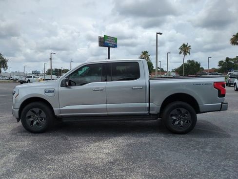 Used 2025 Ford F150 Lightning Flash AWD/4WD image 8