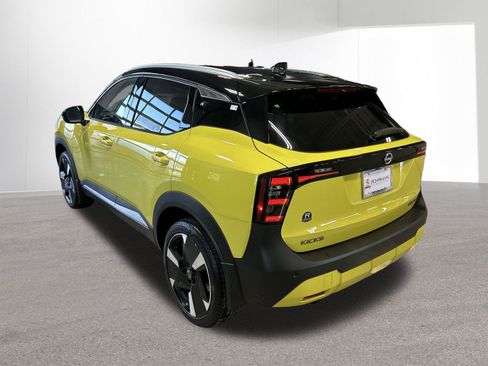 New 2026 Nissan Kicks SR w/ SR Premium Package image 37