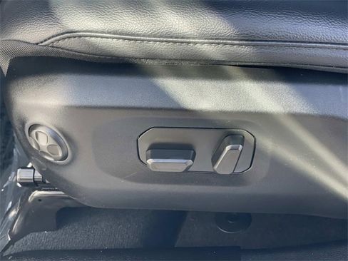 Used 2024 Jeep Wrangler Sahara w/ Technology Group image 21