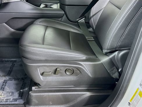 Used 2024 Chevrolet Tahoe Z71 w/ Z71 Off-Road Package image 26