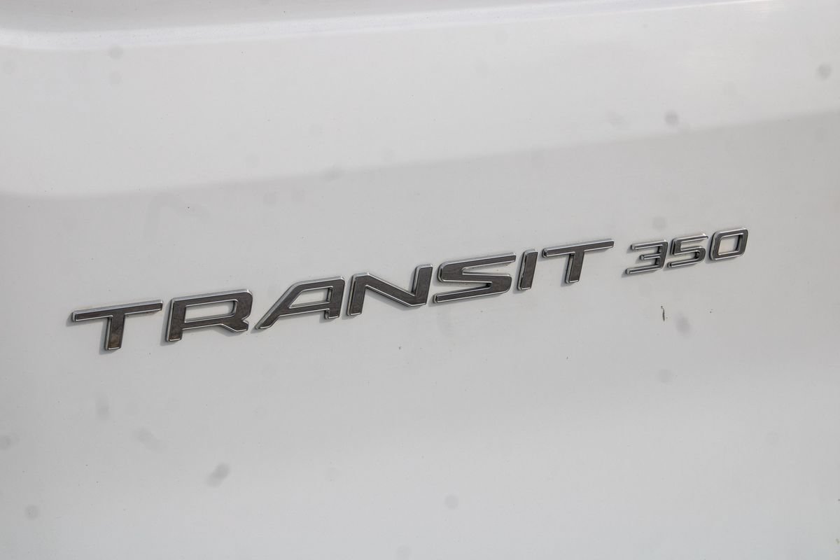 Used 2019 Ford Transit 350 148 Medium Roof RWD image 36