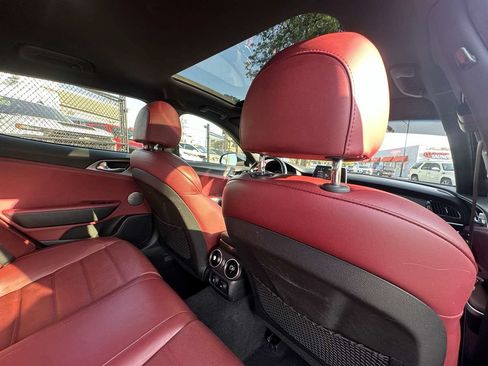 Used 2019 Kia Stinger GT2 AWD/4WD image 35