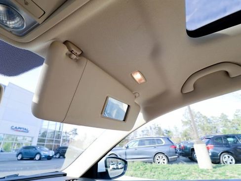 Used 2017 Volkswagen Passat 1.8T SE image 48