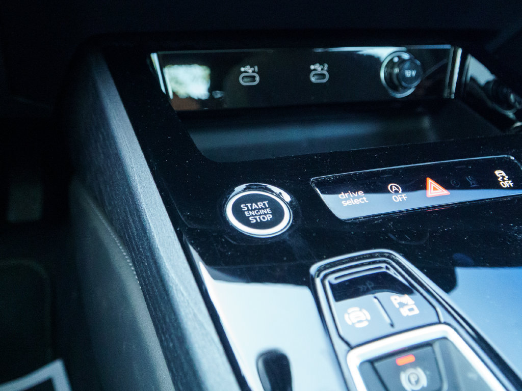 Certified 2025 Audi A5 Premium w/ Convenience Package AWD/4WD image 28